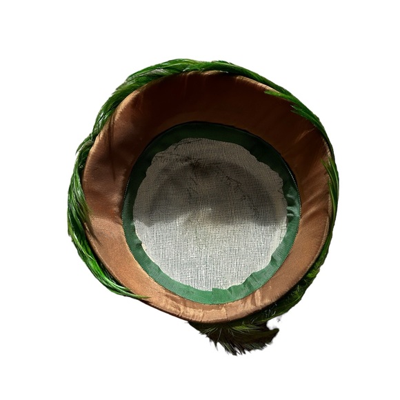 Vintage Ladies Green Feather Hat - Picture 3 of 6